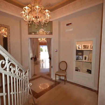 Bernt Hotel Grado