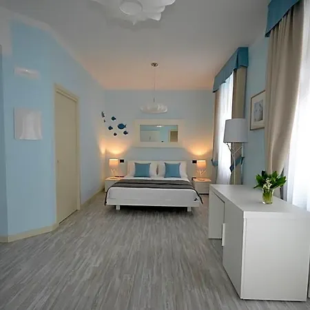 Hotell Bernt 4*