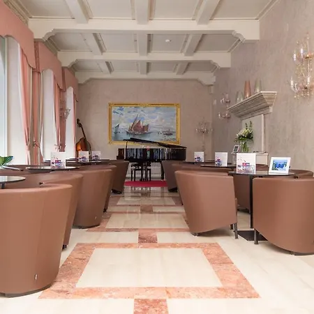 Bernt Hotel 4*