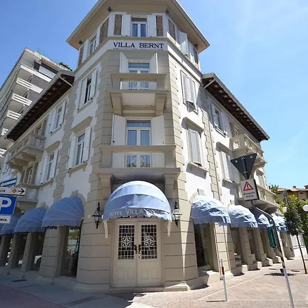 Hotel Bernt Grado